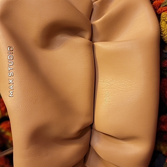 Max Studio purse beige natural chainlink tortoise shell handle leather pleated - Picture 7 of 7